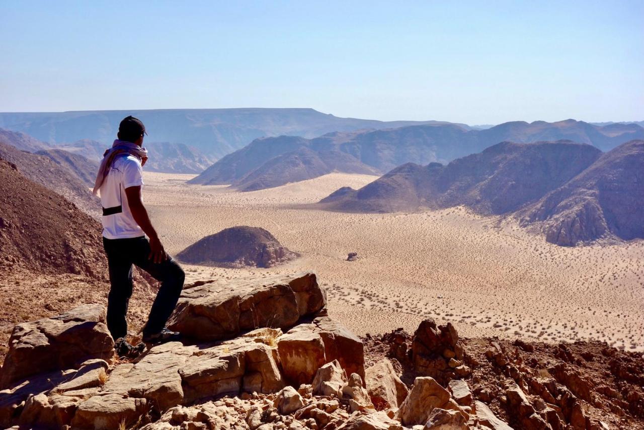 Wadi Rum Bedouin Way Camp Exterior photo