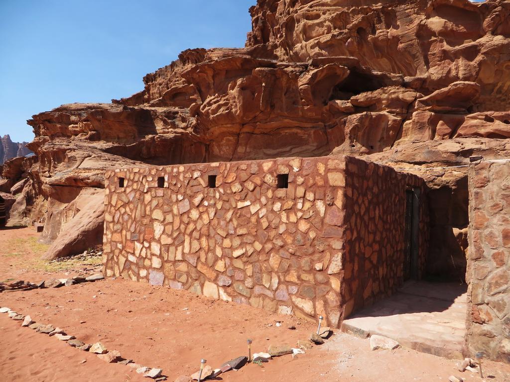 Wadi Rum Bedouin Way Camp Exterior photo